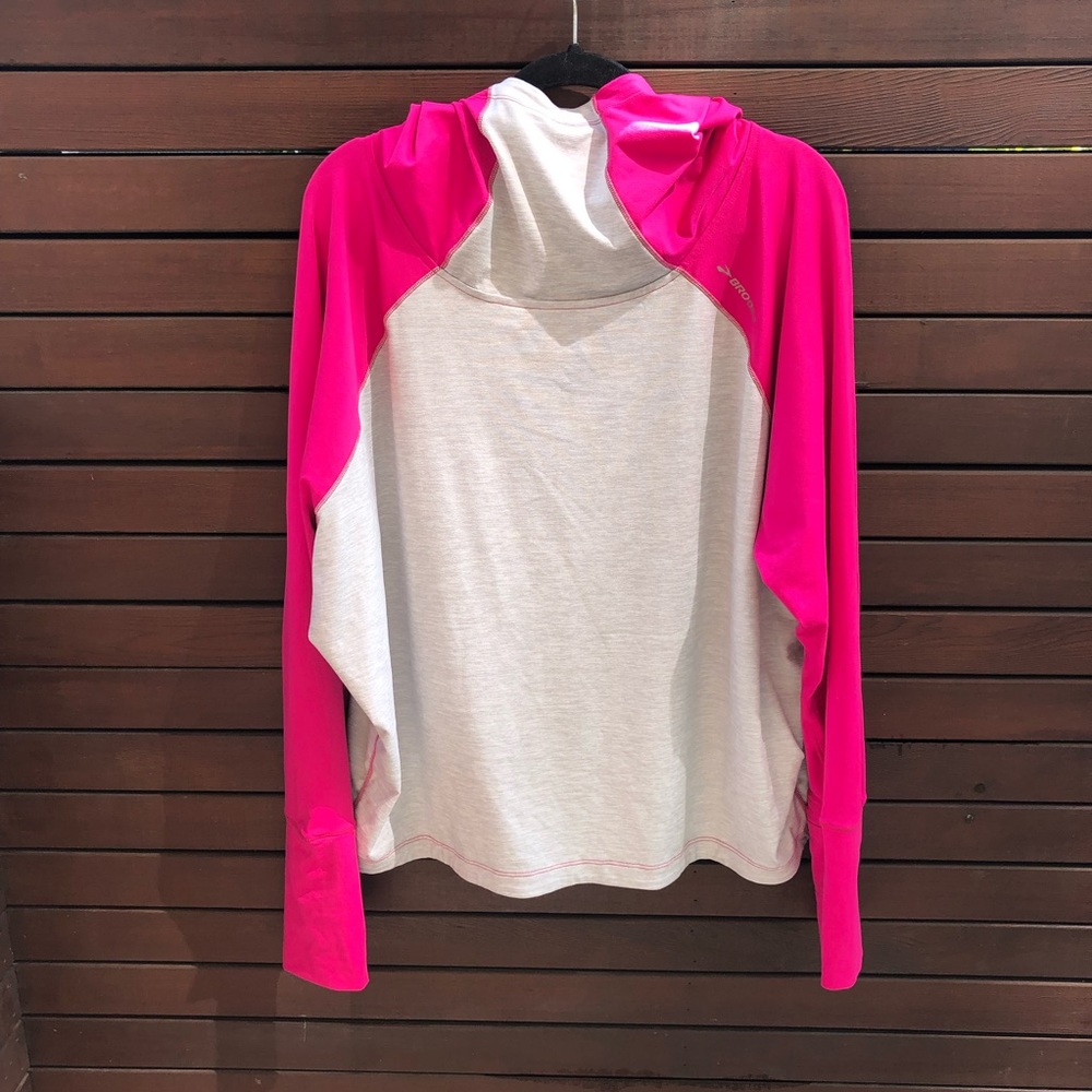 Brooks Cowl Neck Running Shirt
